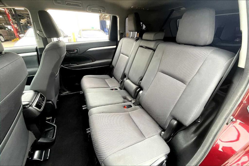 used 2018 Toyota Highlander car, priced at $16,500