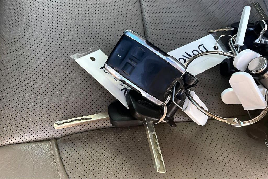 used 2018 Chevrolet Silverado 1500 car, priced at $23,300