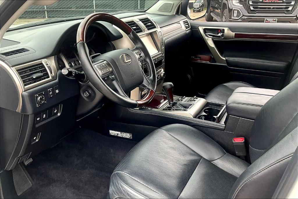 used 2018 Lexus GX 460 car, priced at $35,899