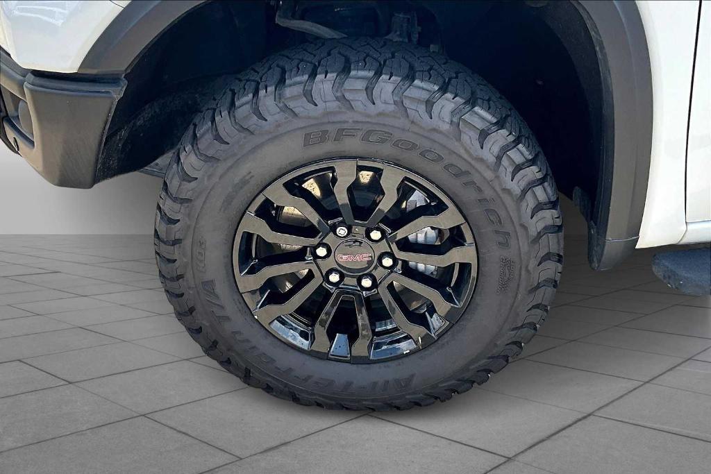 used 2023 GMC Sierra 1500 car, priced at $55,870