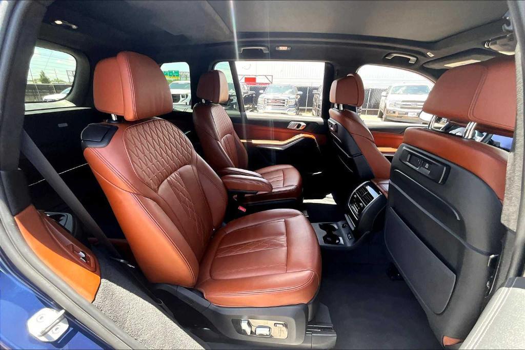 used 2022 BMW X7 car, priced at $46,400