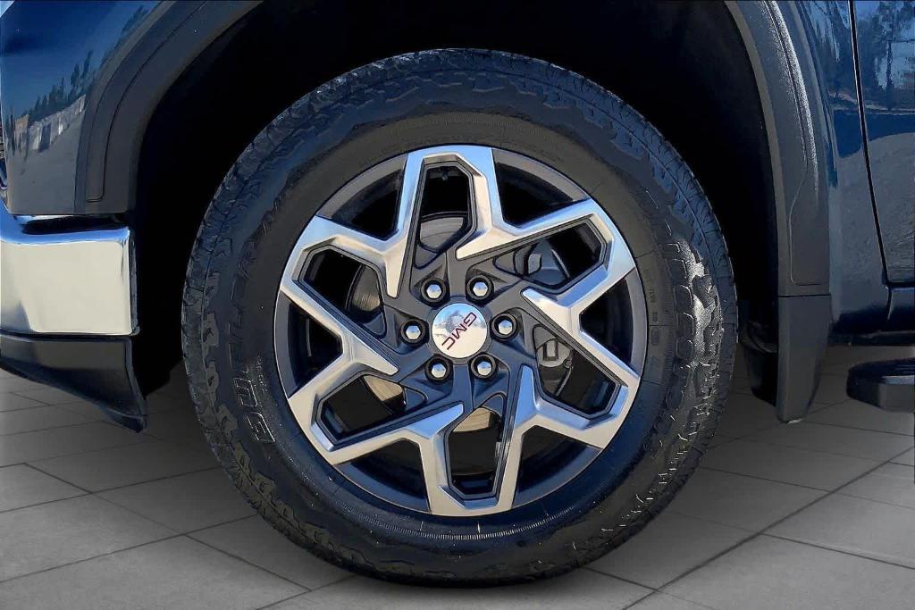 used 2023 GMC Sierra 1500 car, priced at $48,395