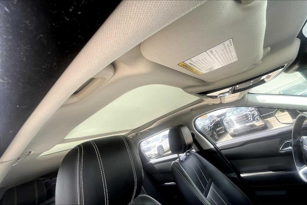 used 2018 Land Rover Range Rover Velar car, priced at $23,899