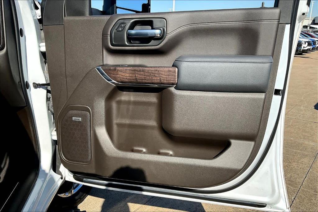 used 2022 GMC Sierra 2500 car, priced at $70,395