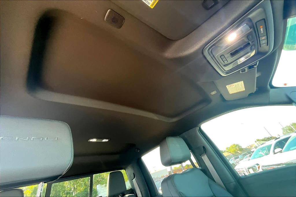 used 2022 GMC Sierra 2500 car, priced at $70,500