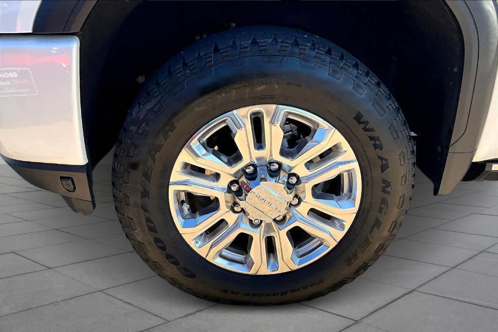 used 2022 GMC Sierra 2500 car, priced at $70,500