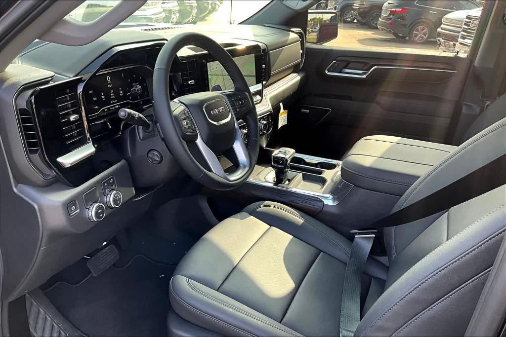 new 2025 GMC Sierra 1500 car, priced at $61,725