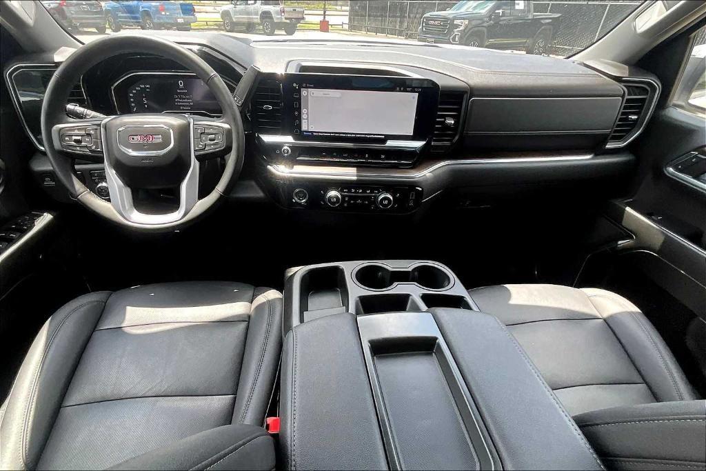 used 2024 GMC Sierra 1500 car, priced at $41,917