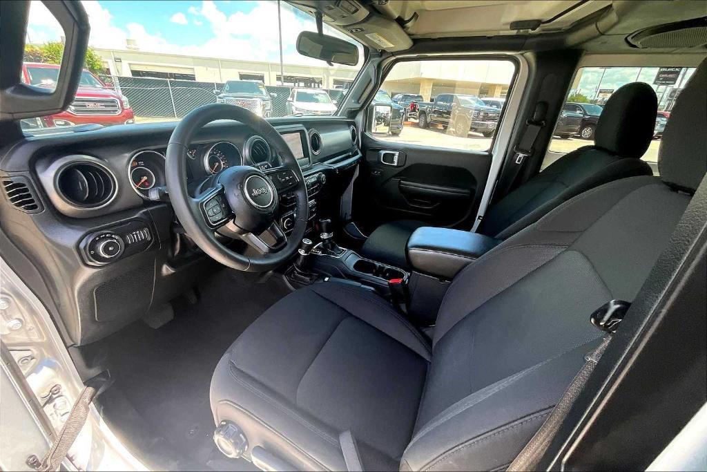 used 2022 Jeep Wrangler car, priced at $27,236
