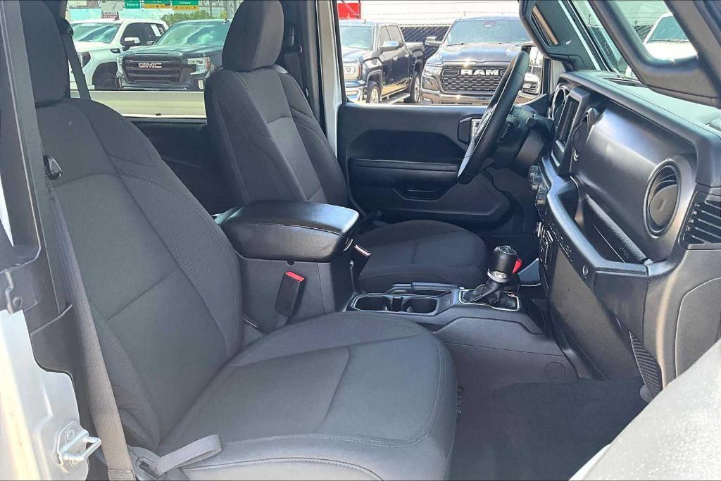 used 2022 Jeep Wrangler car, priced at $27,236
