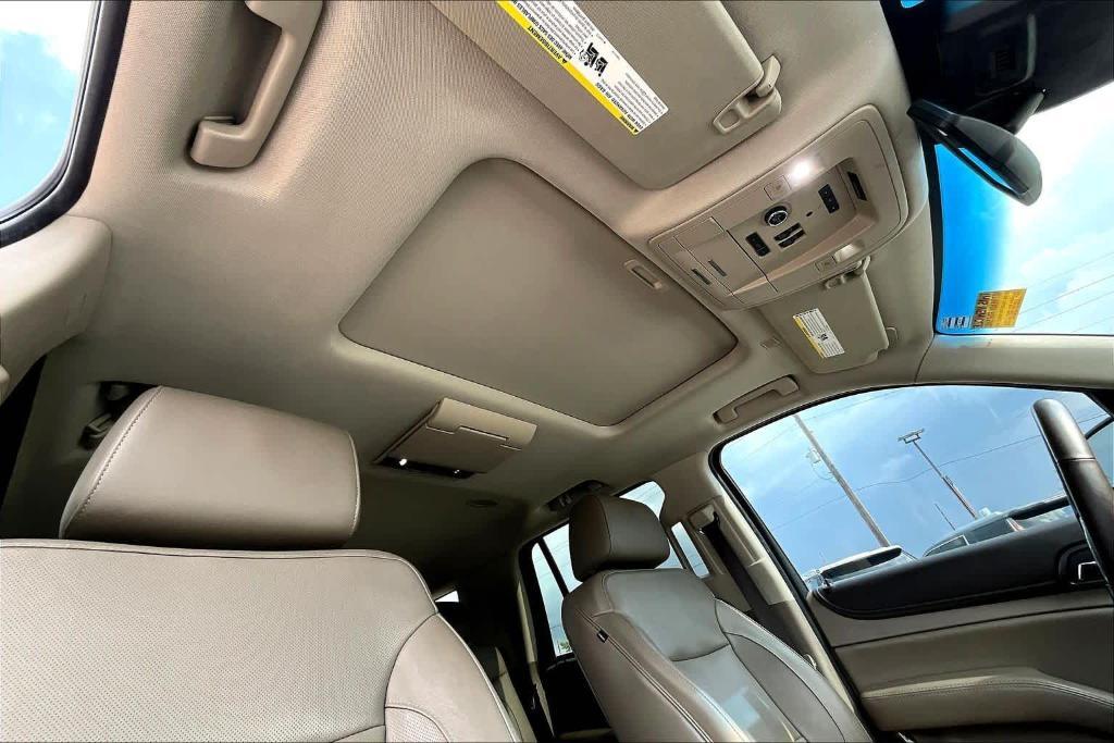 used 2020 GMC Yukon car, priced at $29,990