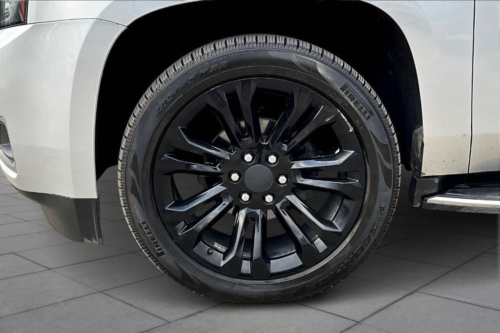 used 2020 GMC Yukon car, priced at $29,990