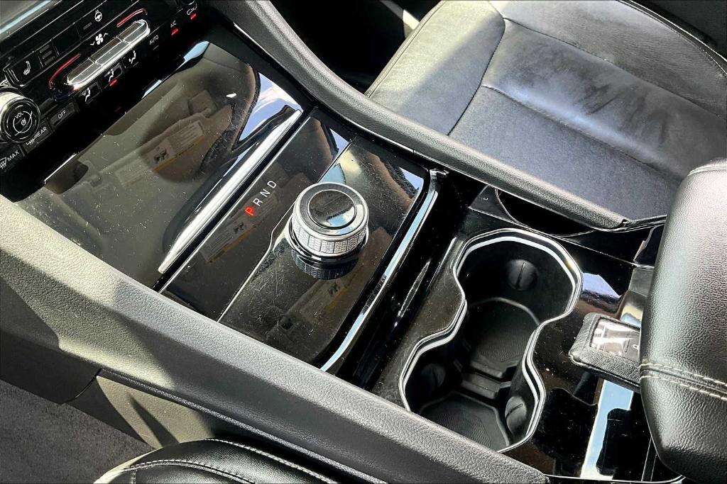 used 2022 Jeep Grand Cherokee car, priced at $31,585