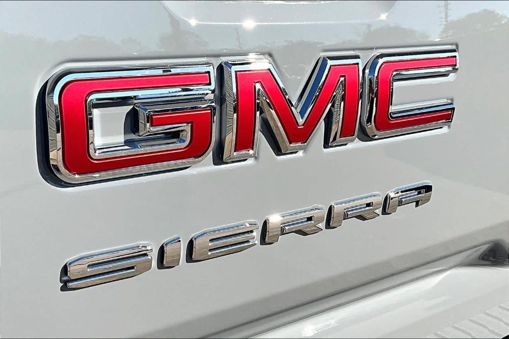 new 2025 GMC Sierra 1500 car, priced at $49,980