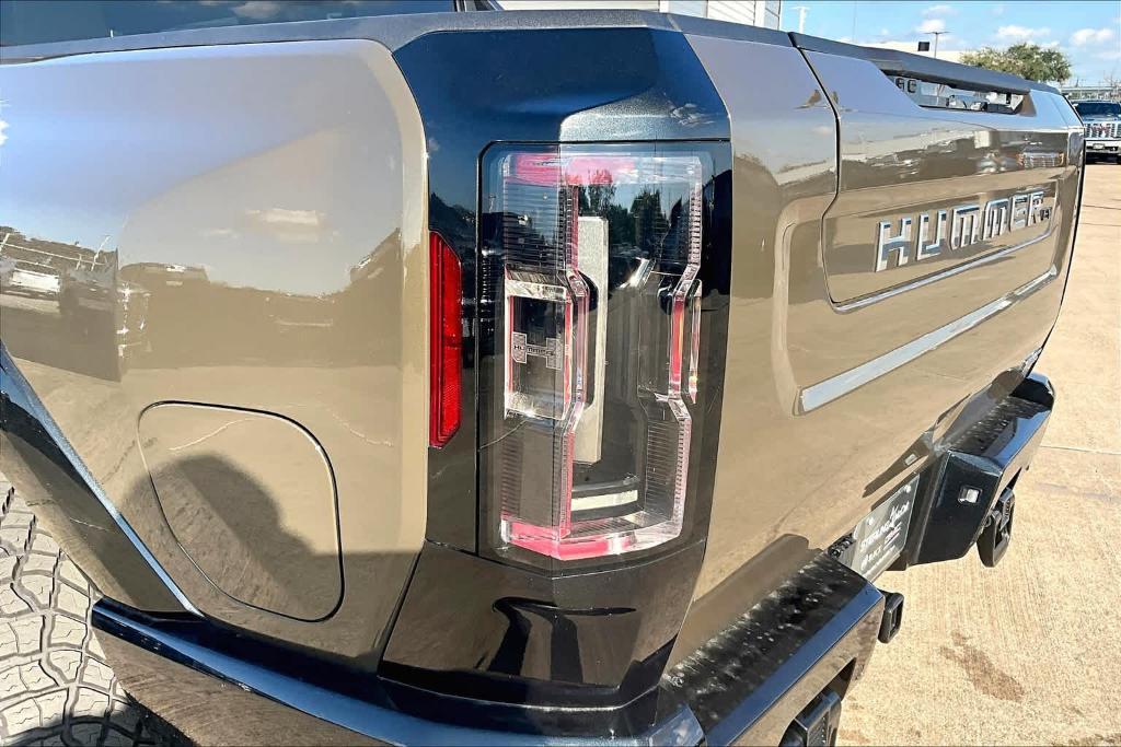 new 2025 GMC HUMMER EV car, priced at $128,105