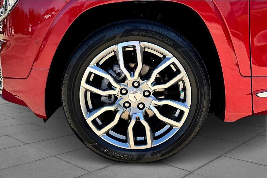 used 2023 GMC Terrain car, priced at $26,992