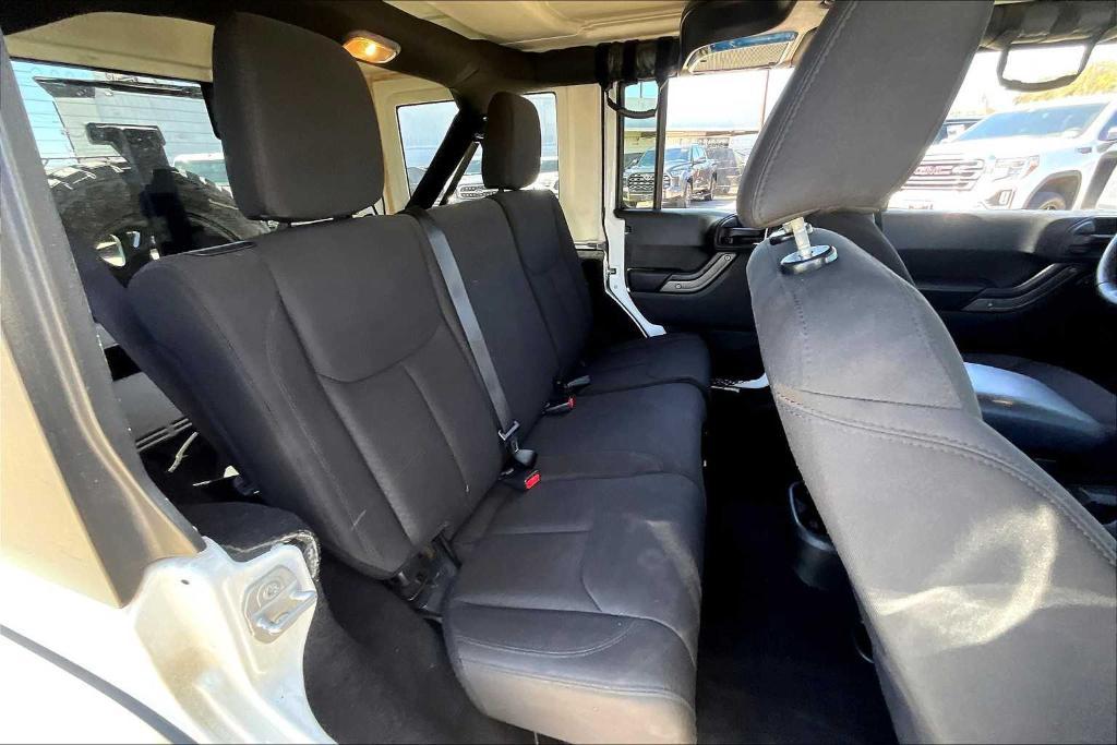 used 2015 Jeep Wrangler Unlimited car, priced at $15,600