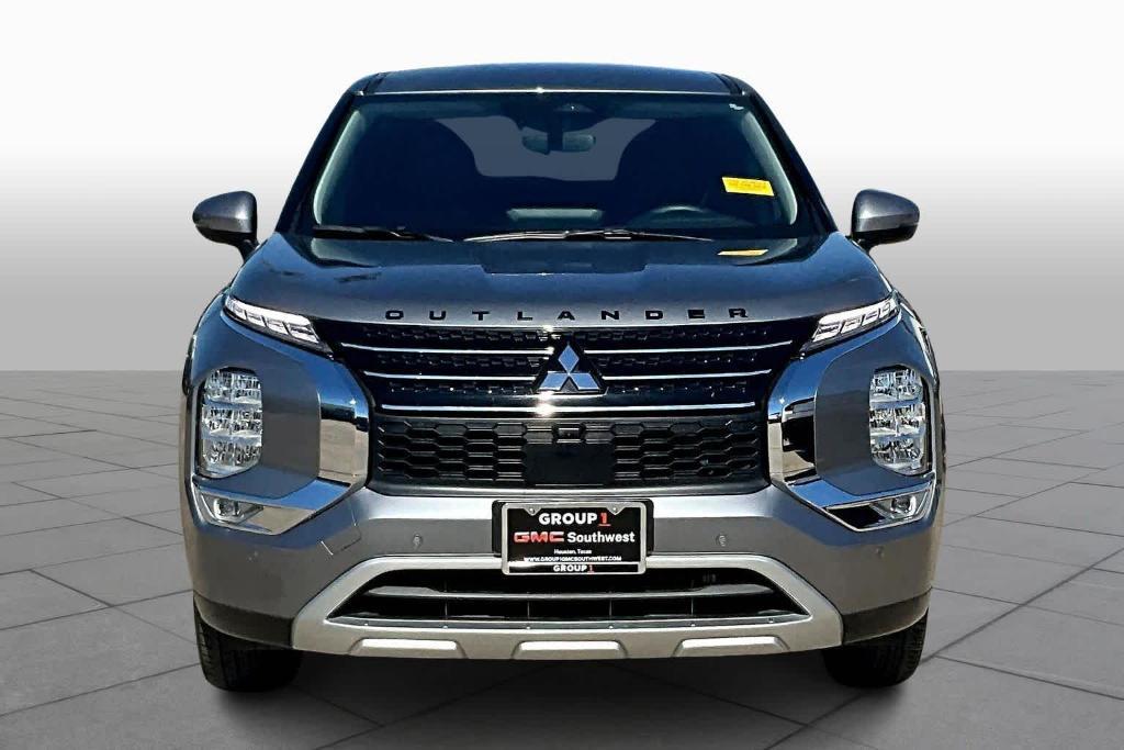 used 2023 Mitsubishi Outlander car, priced at $24,992