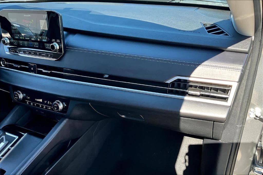 used 2023 Mitsubishi Outlander car, priced at $24,992