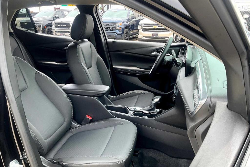 used 2025 Buick Encore GX car, priced at $25,300