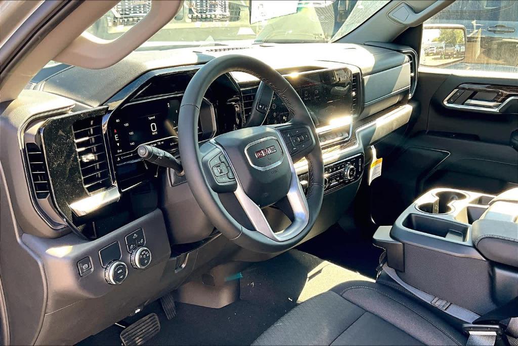 new 2025 GMC Sierra 1500 car, priced at $56,360