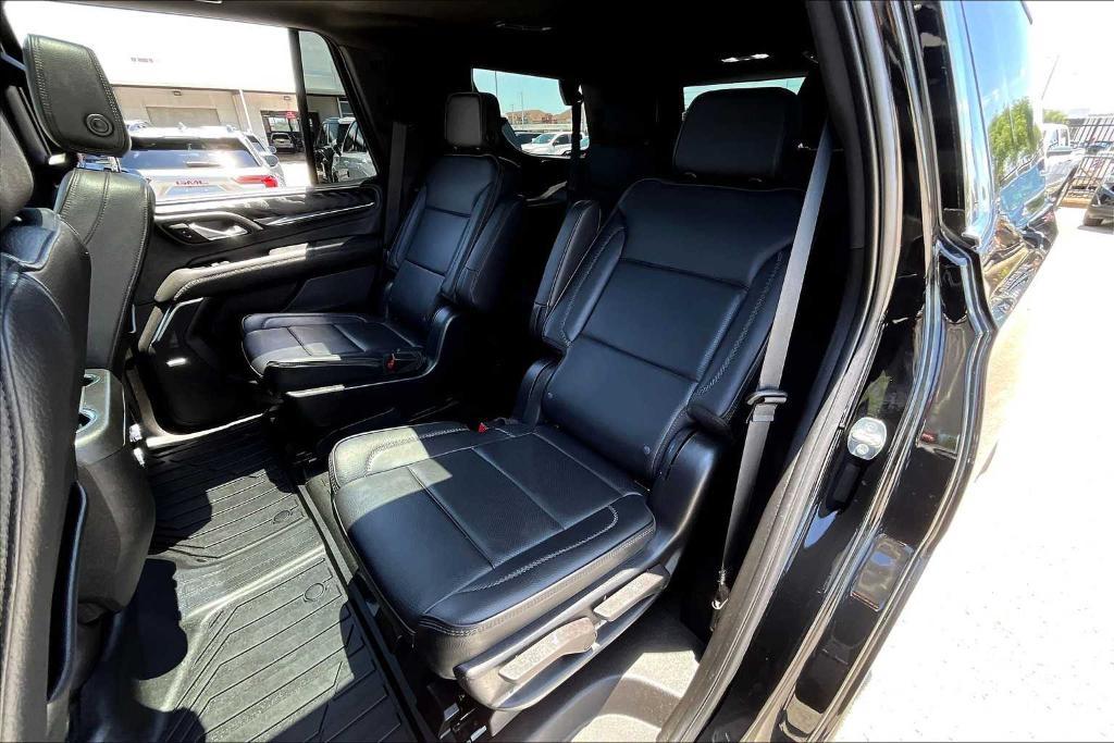 used 2022 GMC Yukon car, priced at $61,000