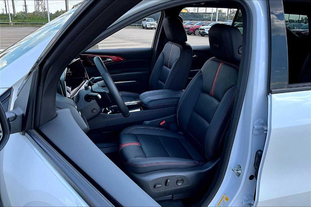 used 2024 Chevrolet Traverse car, priced at $48,895