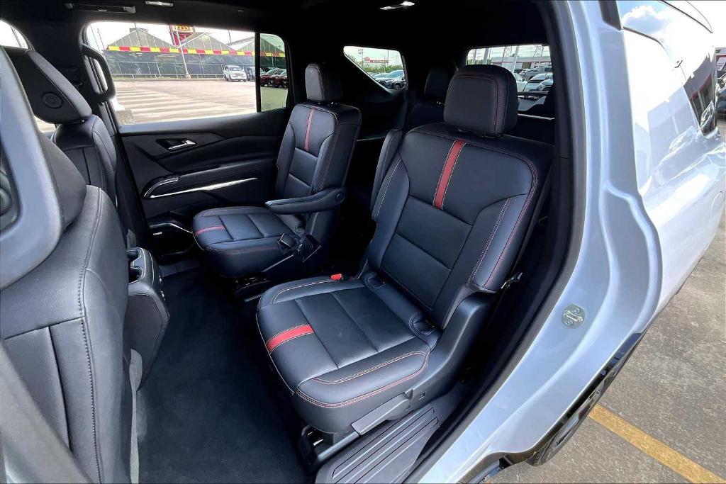 used 2024 Chevrolet Traverse car, priced at $48,895