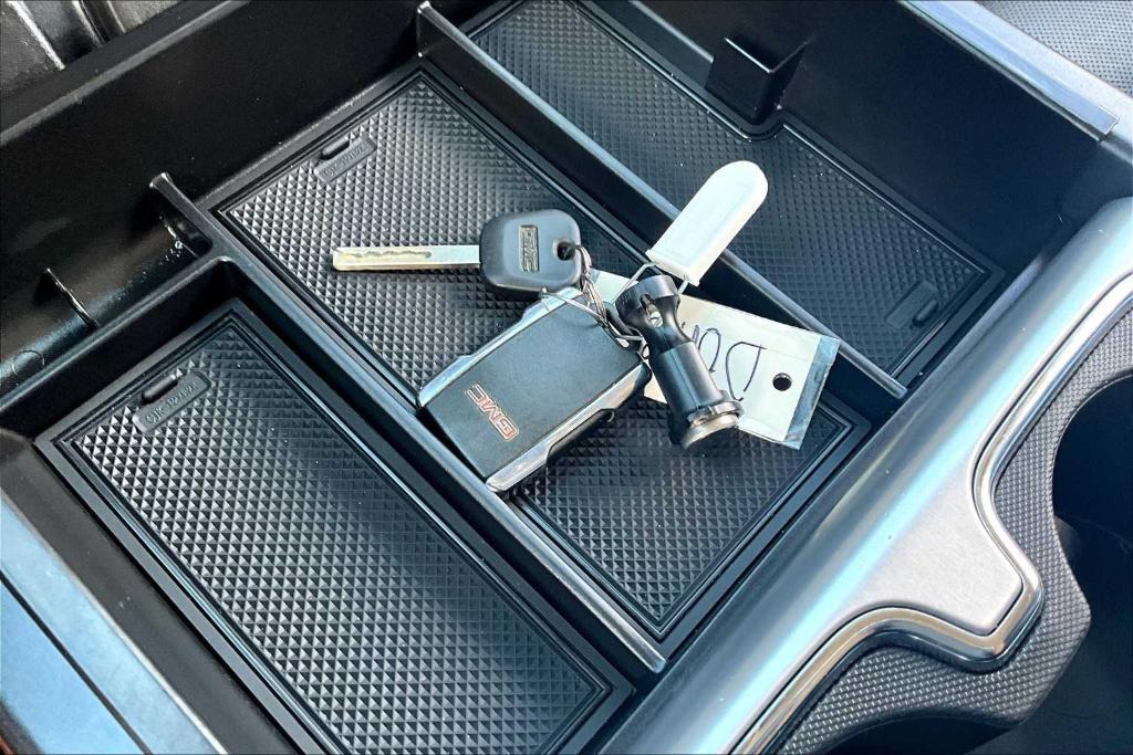 used 2018 GMC Sierra 1500 car, priced at $19,950