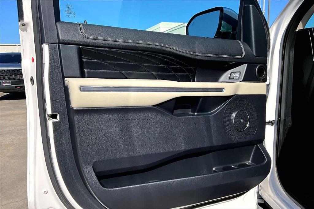 used 2019 Ford Expedition car, priced at $32,895