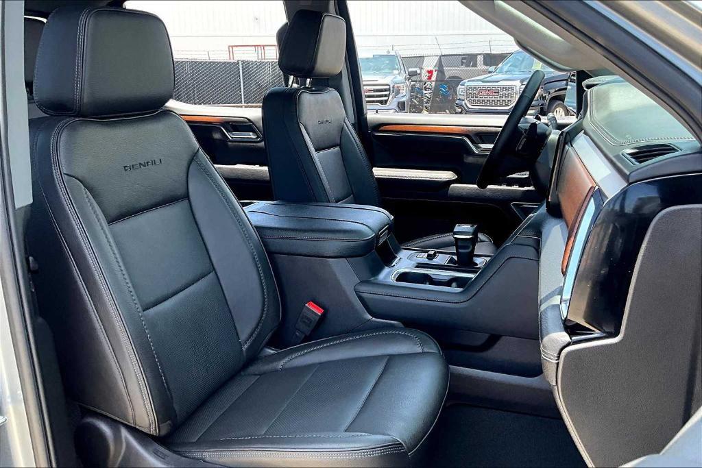 used 2024 GMC Sierra 1500 car, priced at $60,725