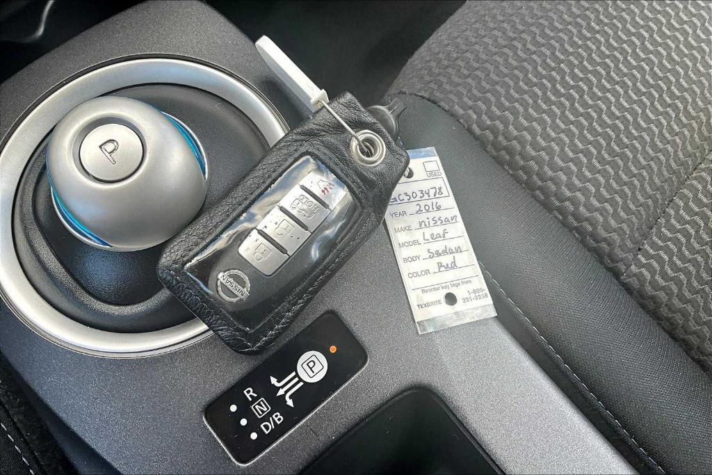used 2016 Nissan Leaf car, priced at $6,000