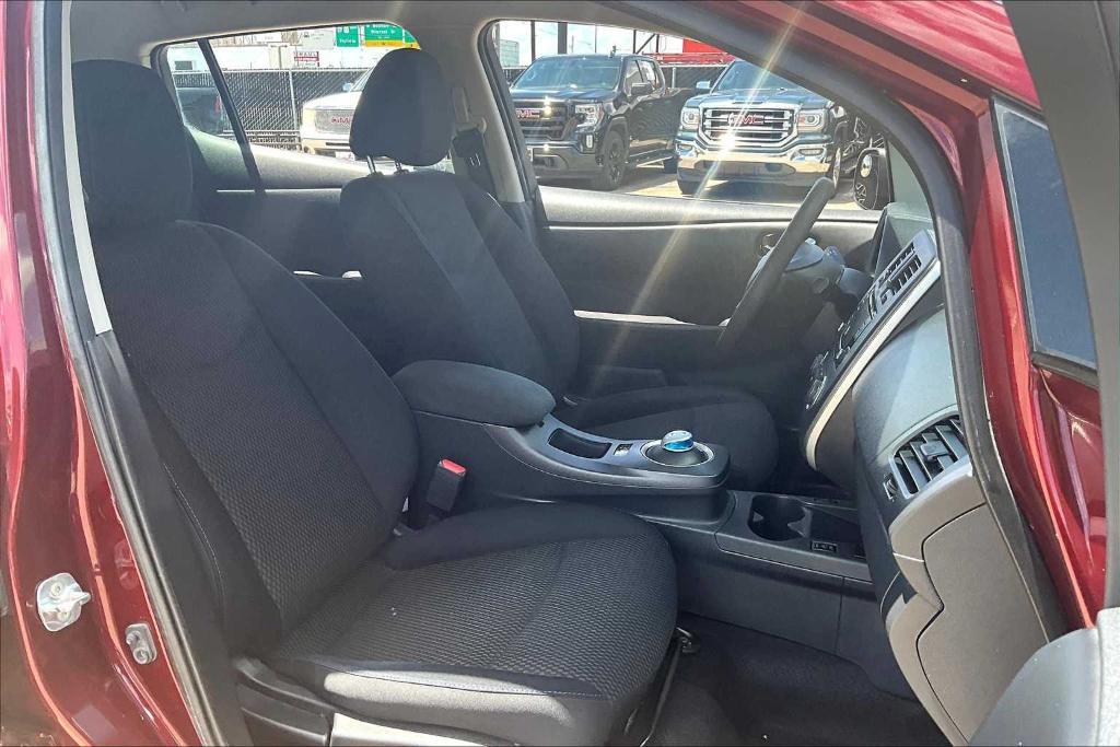 used 2016 Nissan Leaf car, priced at $6,000
