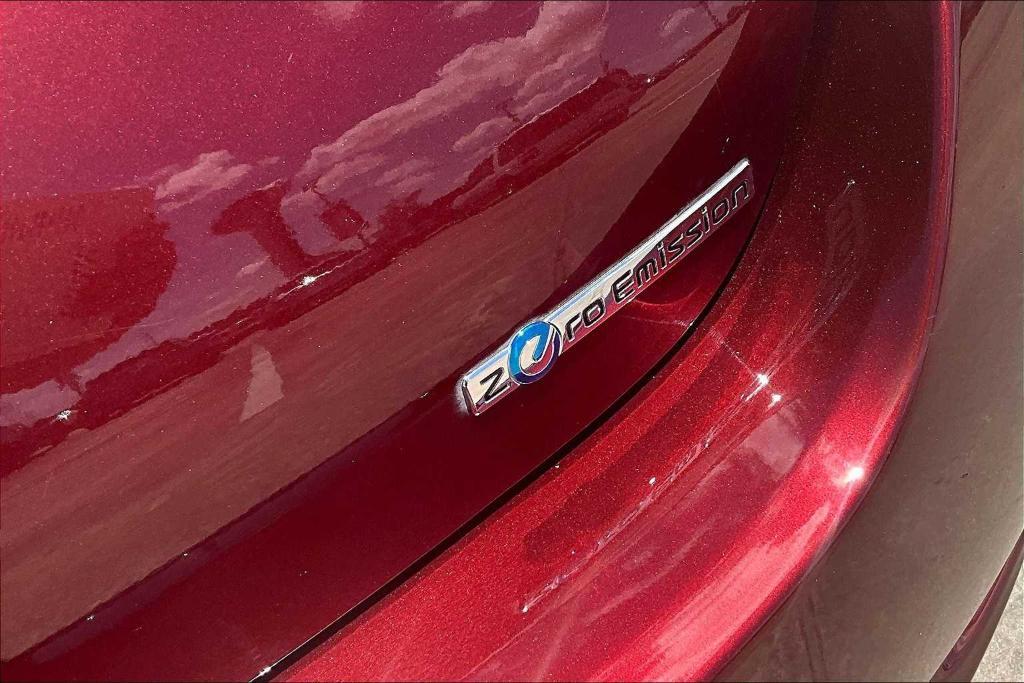 used 2016 Nissan Leaf car, priced at $6,000