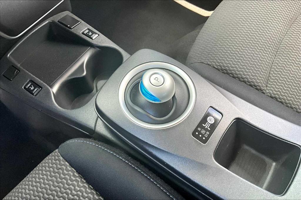 used 2016 Nissan Leaf car, priced at $6,000
