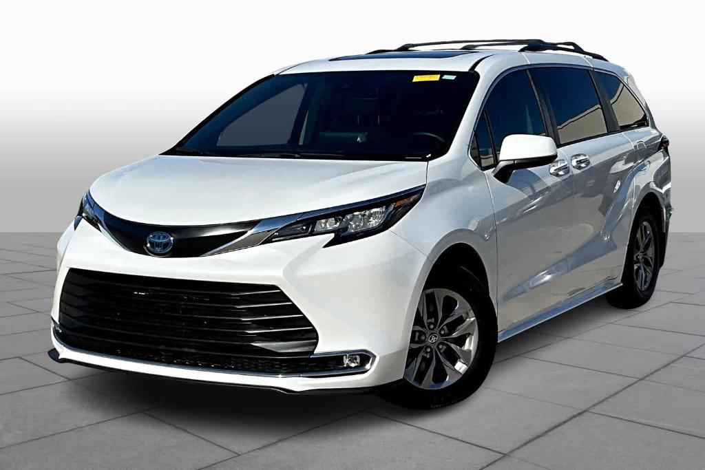 used 2022 Toyota Sienna car, priced at $39,100