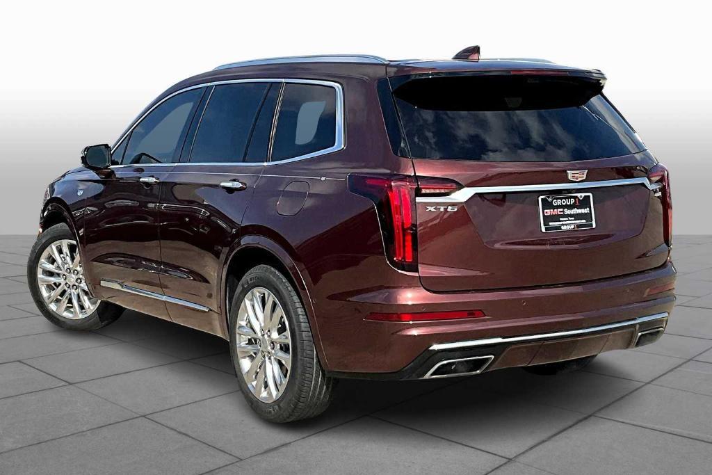 used 2022 Cadillac XT6 car, priced at $35,400