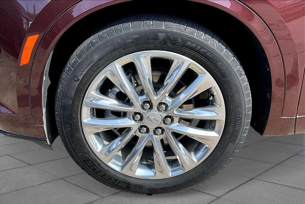 used 2022 Cadillac XT6 car, priced at $35,400