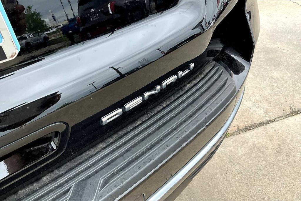used 2023 GMC Yukon car, priced at $70,000