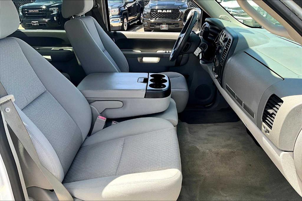 used 2011 GMC Sierra 1500 car, priced at $11,000