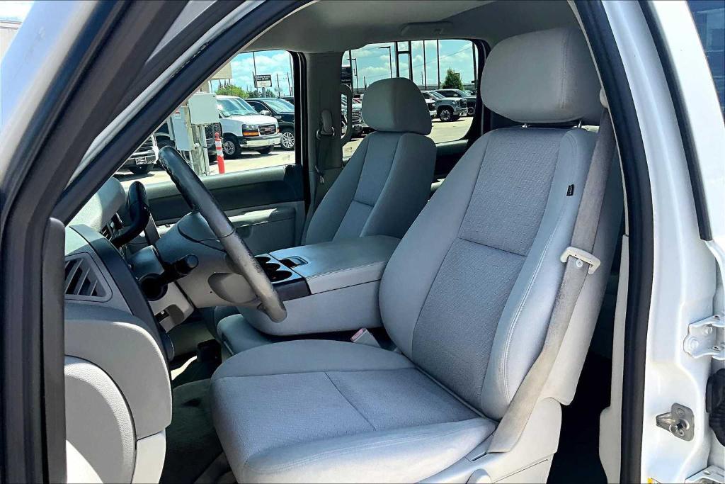 used 2011 GMC Sierra 1500 car, priced at $11,000