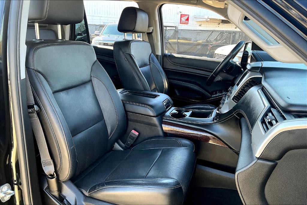 used 2018 GMC Yukon car, priced at $27,200