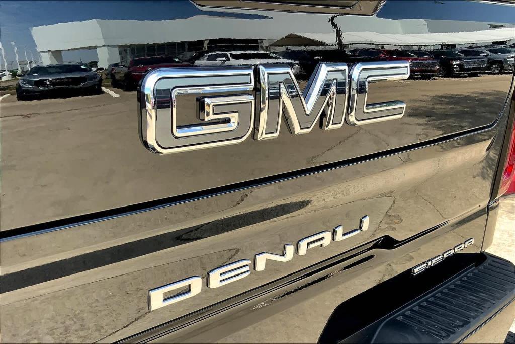 new 2024 GMC Sierra 1500 car, priced at $76,090