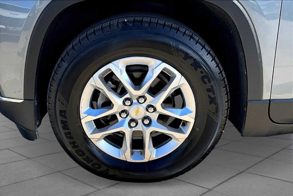 used 2018 Chevrolet Traverse car, priced at $17,400