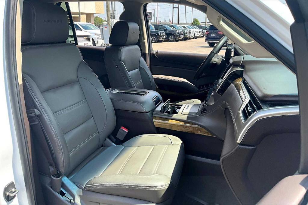 used 2017 GMC Yukon car, priced at $32,299