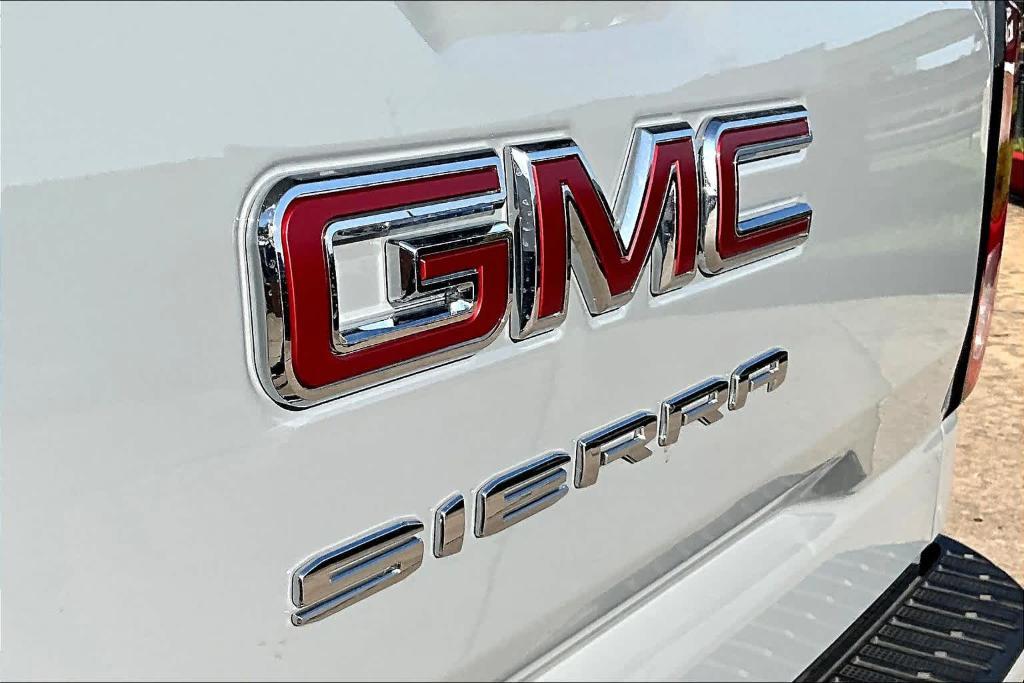 new 2024 GMC Sierra 1500 car, priced at $42,994