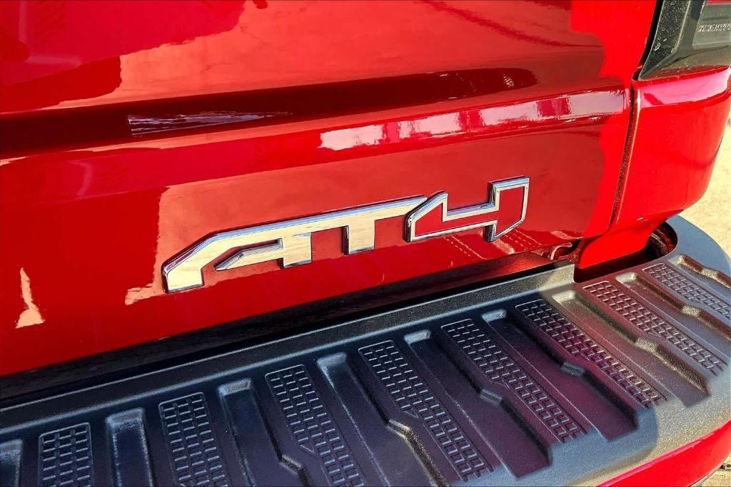 used 2025 GMC Sierra 2500 car, priced at $79,200