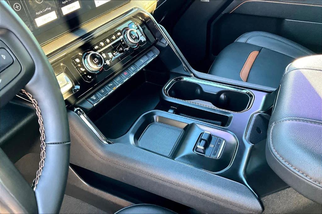 used 2025 GMC Sierra 2500 car, priced at $79,200