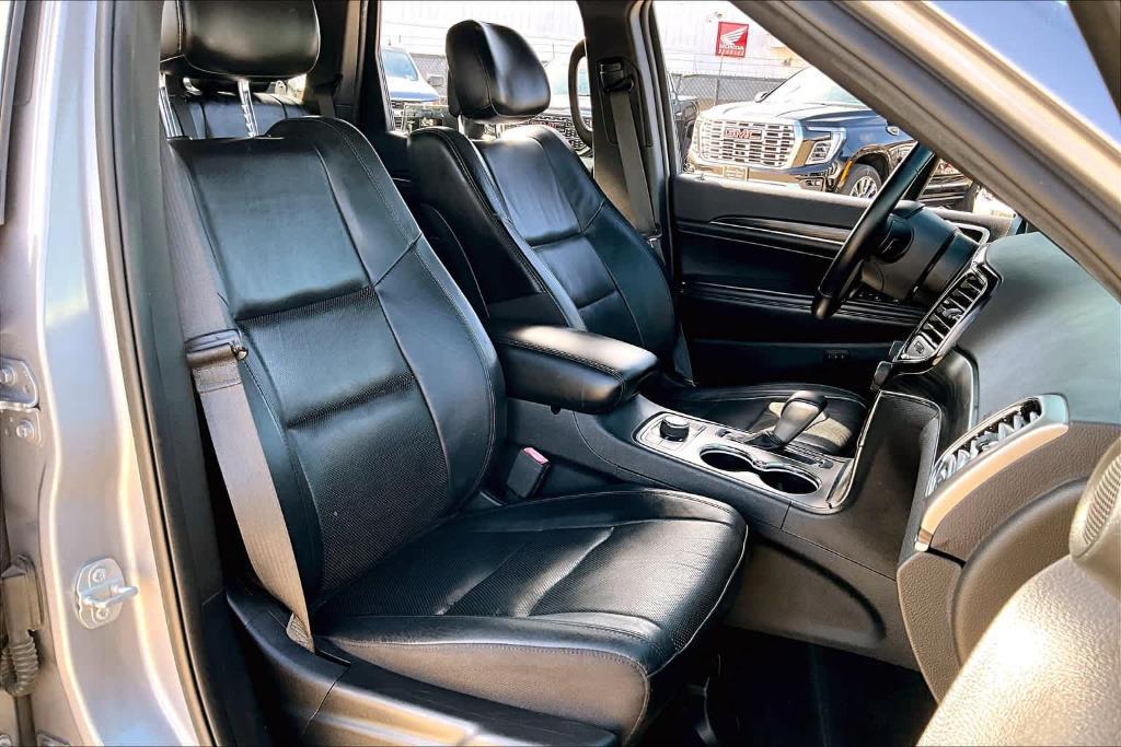 used 2019 Jeep Grand Cherokee car, priced at $18,900