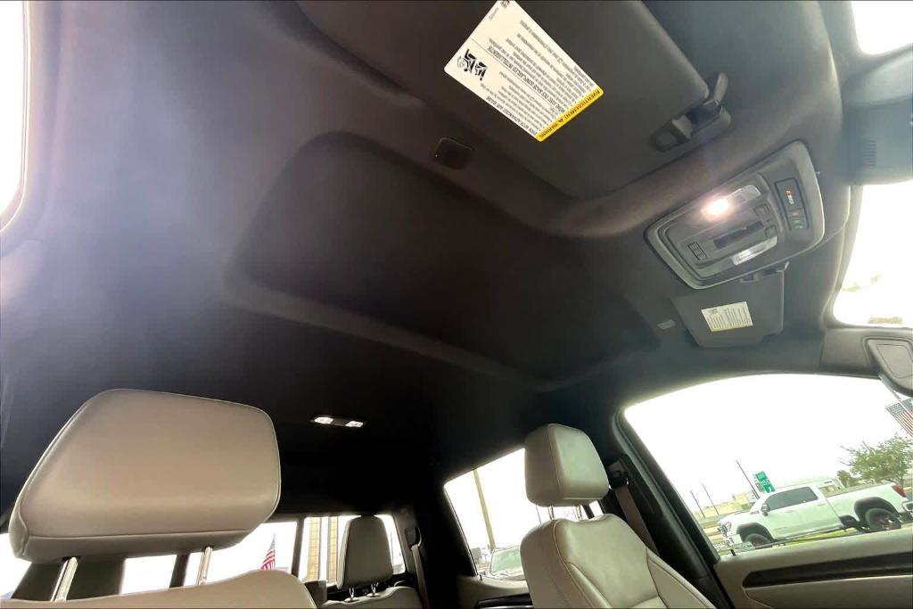 used 2023 GMC Sierra 1500 car, priced at $43,188